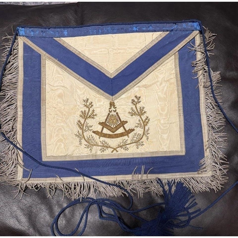 Vintage Masonic Apron Blue Silver Embroidered‎ Harding Boston 1980s
